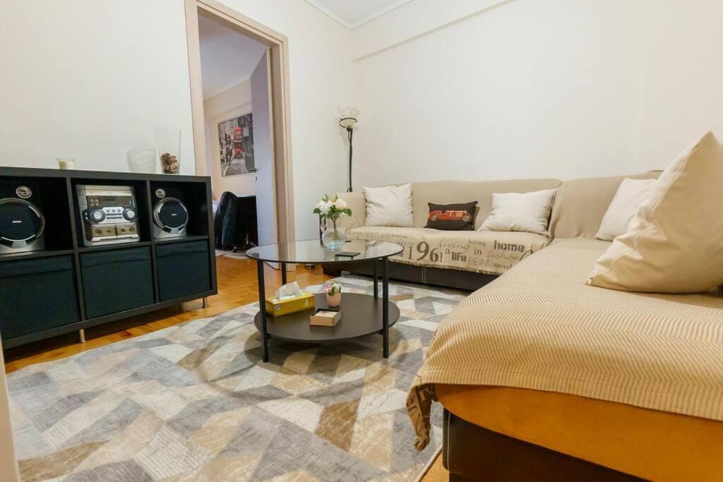 Cosy Near The Centre Apartment *